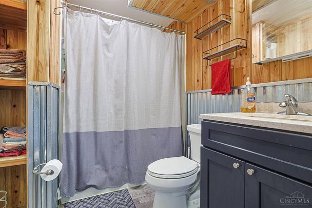 7528 E Miami River Road, Colerain Twp, OH 45247