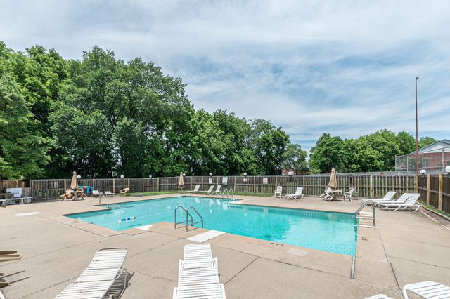 4860 Quail Run, Old Hickory, TN 37138
