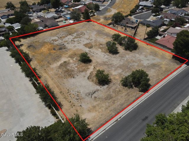 17th Stw Vic Lancaster B, Lancaster, CA 93534