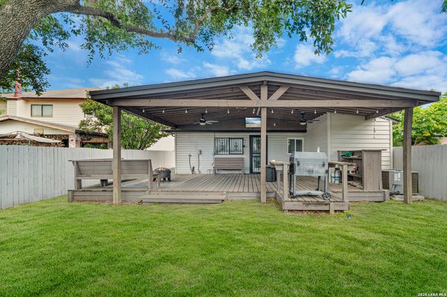9634 CLAUDIA CIR, San Antonio, TX 78251