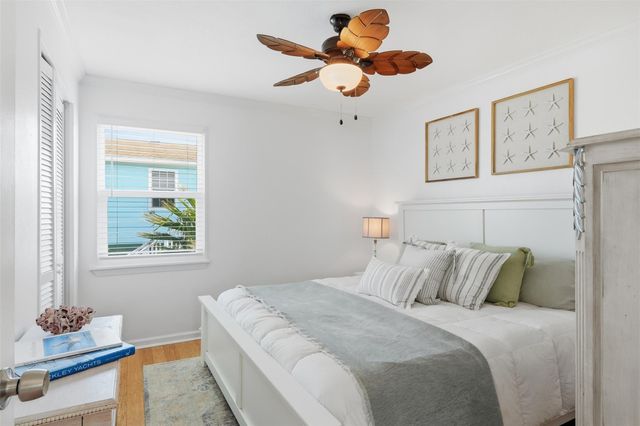 16630 Jamaica Inn Road, Jamaica Beach, TX 77554