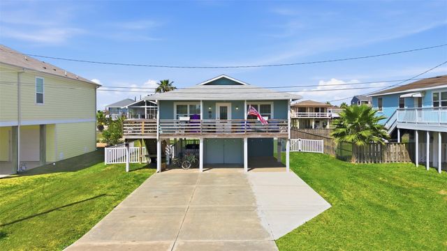 16630 Jamaica Inn Road, Jamaica Beach, TX 77554