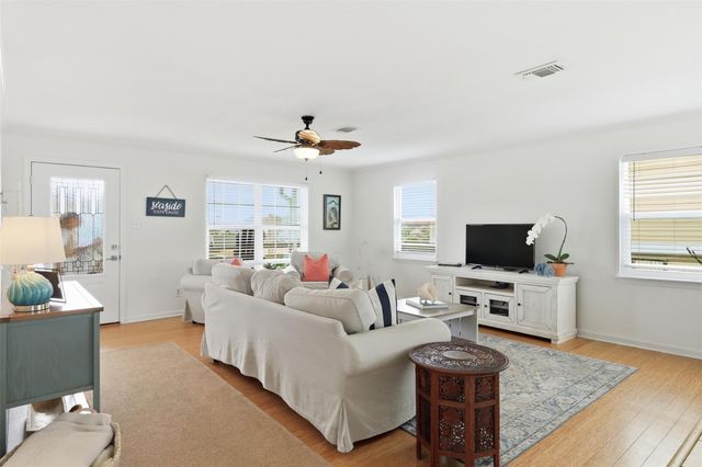 16630 Jamaica Inn Road, Jamaica Beach, TX 77554