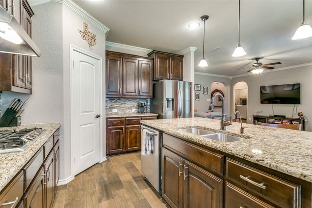 2100 Sierra Pelada Drive, Fort Worth, TX 76131