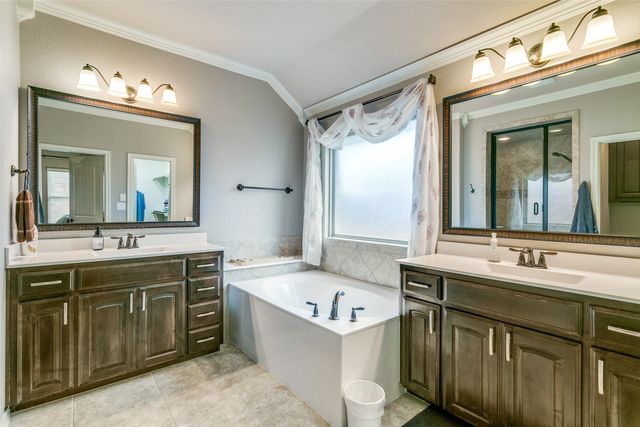 2100 Sierra Pelada Drive, Fort Worth, TX 76131