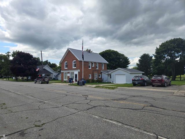 1296 Main Street, Speaker Twp, MI 48454