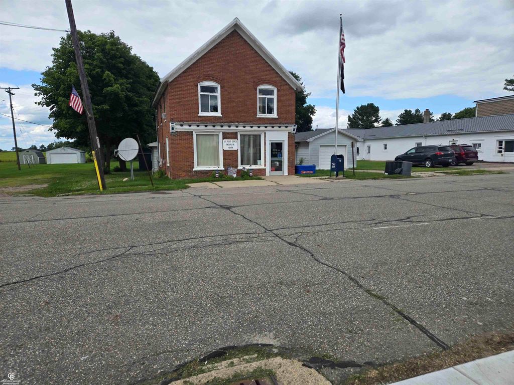 1296 Main Street, Speaker Twp, MI 48454