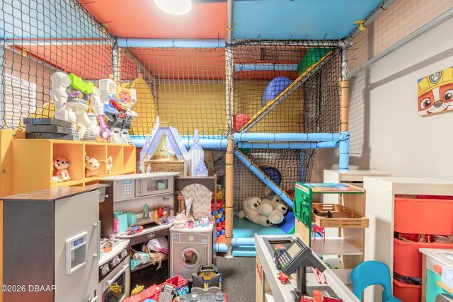 1103 Lake Legro Court, Orlando, FL 32835