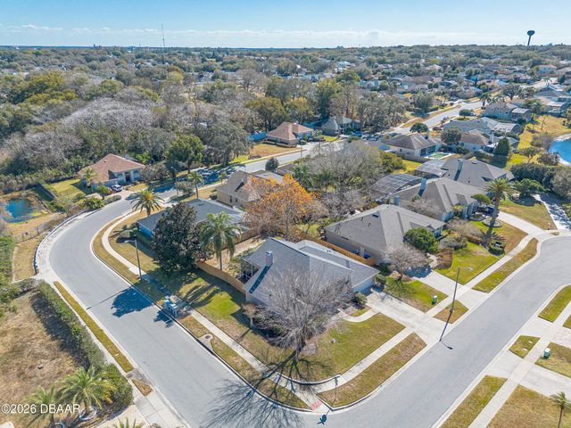 1103 Lake Legro Court, Orlando, FL 32835