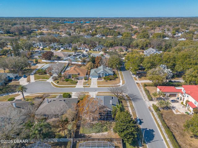 1103 Lake Legro Court, Orlando, FL 32835