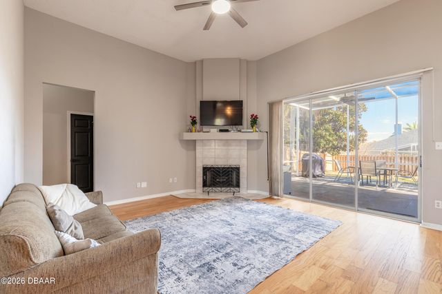 1103 Lake Legro Court, Orlando, FL 32835