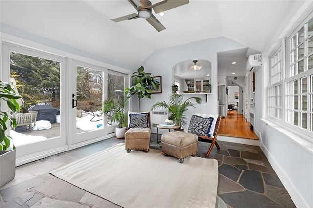 47 Kane Avenue, Middletown, RI 02842