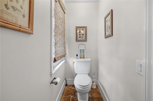 47 Kane Avenue, Middletown, RI 02842