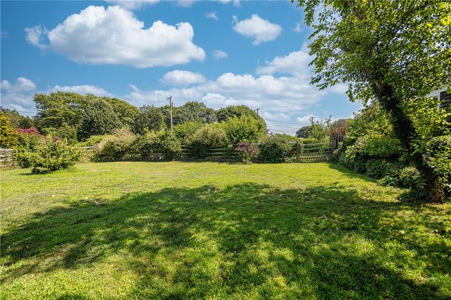 47 Kane Avenue, Middletown, RI 02842