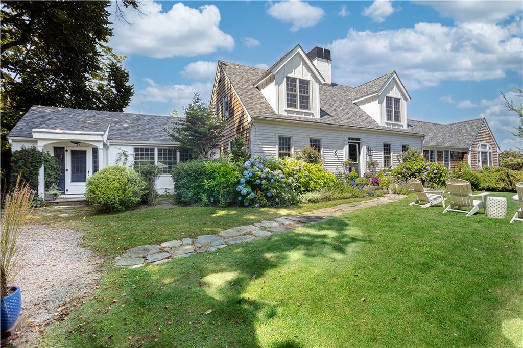 47 Kane Avenue, Middletown, RI 02842