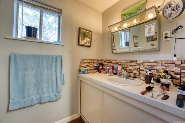 144 & 158 A&B Isaac Lane, Hot Springs, AR 71901
