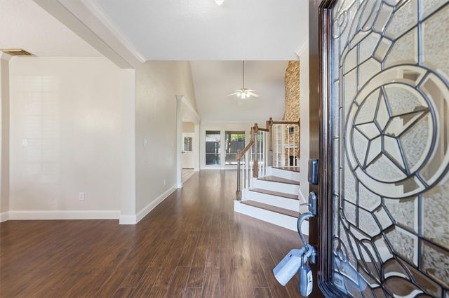 19307 Pinewood Bluff Lane, Humble, TX 77346