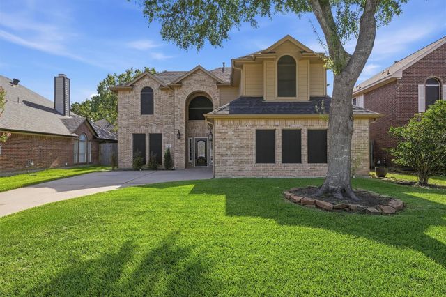 19307 Pinewood Bluff Lane, Humble, TX 77346