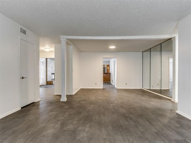 6805 NW 20th Street, Bethany, OK 73008