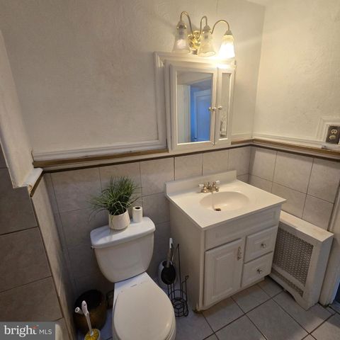 6003 CEDARHURST ST, Philadelphia, PA 19143