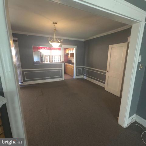 6003 CEDARHURST ST, Philadelphia, PA 19143