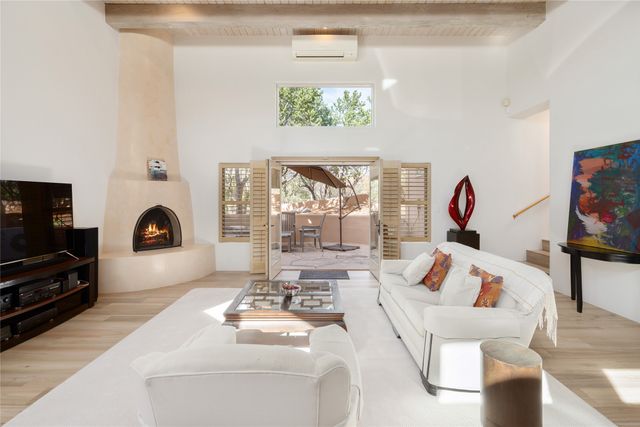 773 Aspen Compound, Santa Fe, NM 87501