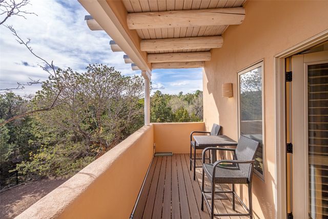 773 Aspen Compound, Santa Fe, NM 87501