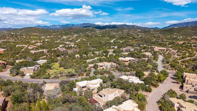 773 Aspen Compound, Santa Fe, NM 87501