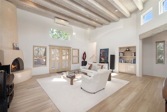 773 Aspen Compound, Santa Fe, NM 87501