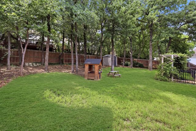 3228 Horseshoe Drive, Grapevine, TX 76051
