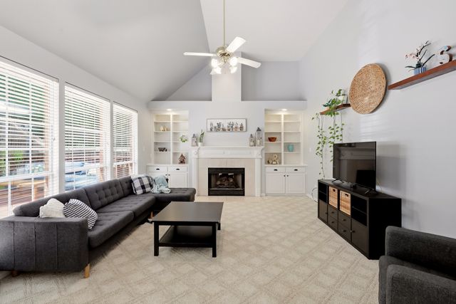 3228 Horseshoe Drive, Grapevine, TX 76051