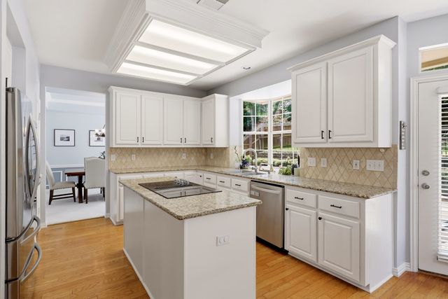 3228 Horseshoe Drive, Grapevine, TX 76051