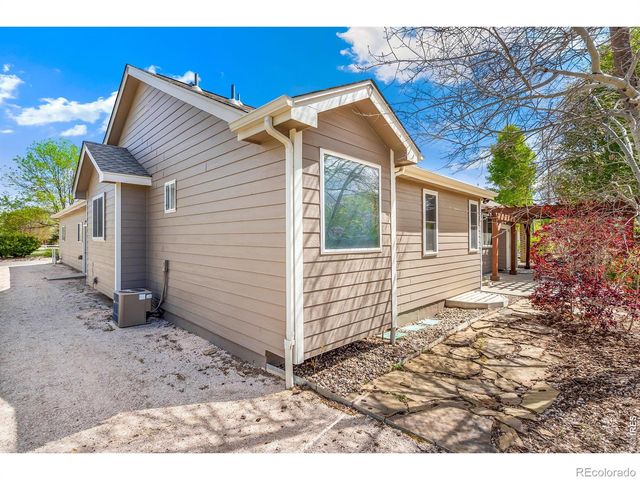 2177 Burbank Street, Berthoud, CO 80513