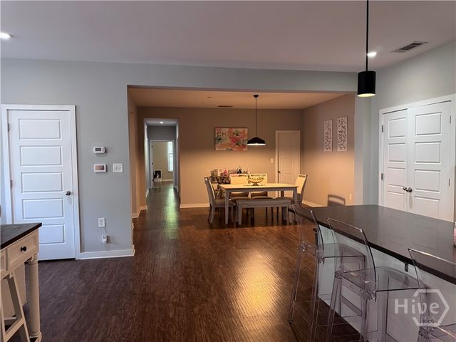 468 N Milledge Avenue 203, Athens, GA 30601