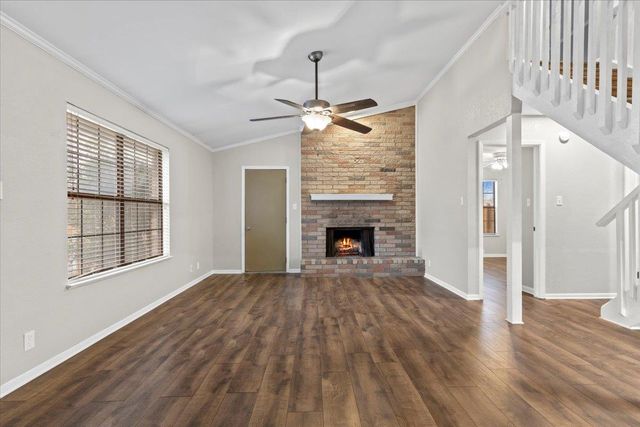 201 E Noton ST 104, Pflugerville, TX 78660