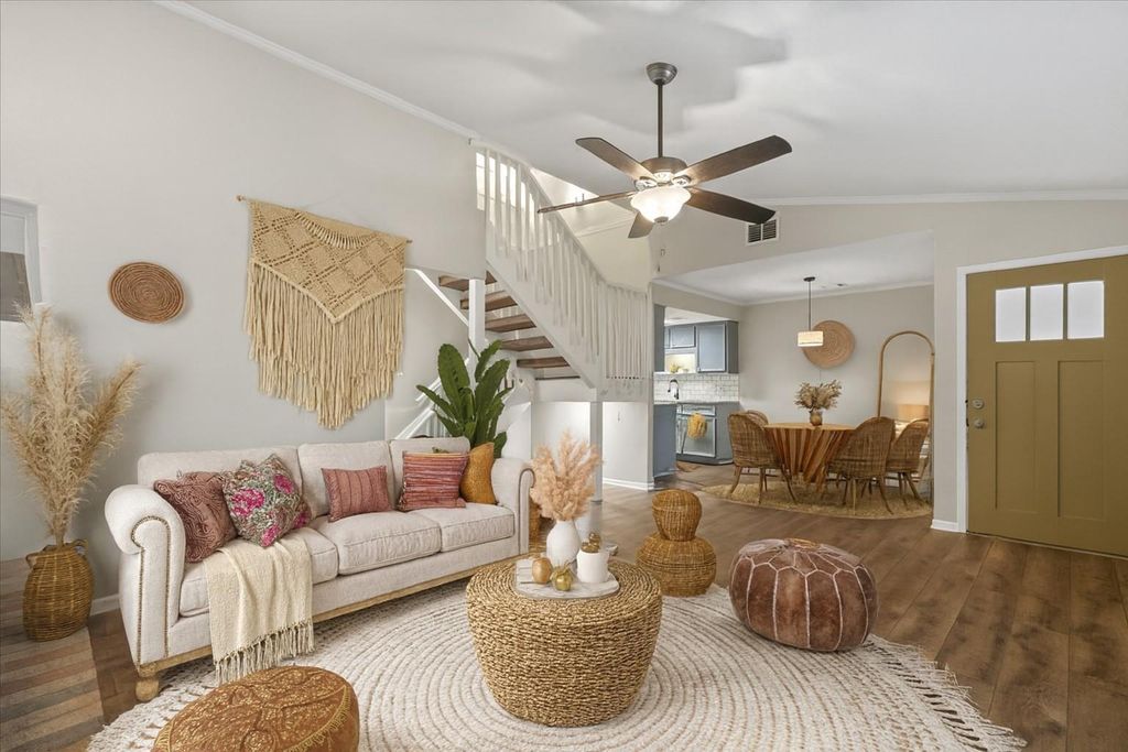 201 E Noton ST 104, Pflugerville, TX 78660