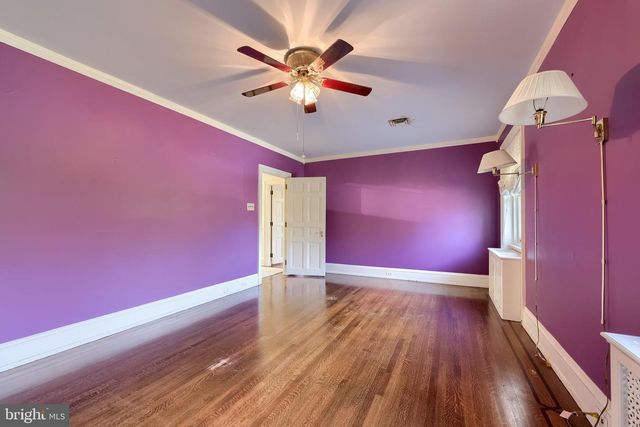 146 E SPRINGETTSBURY AVE, York, PA 17403