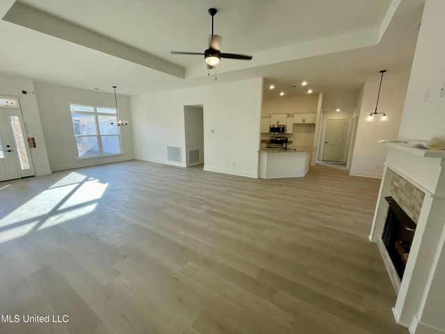 50 Farley Road, Byhalia, MS 38611