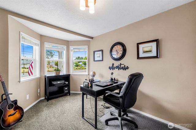 1702 7th Avenue SW, Puyallup, WA 98371