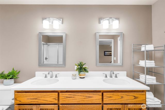 1702 7th Avenue SW, Puyallup, WA 98371