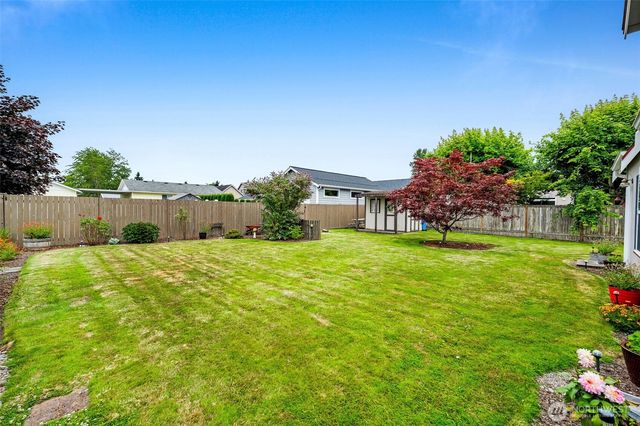 1702 7th Avenue SW, Puyallup, WA 98371