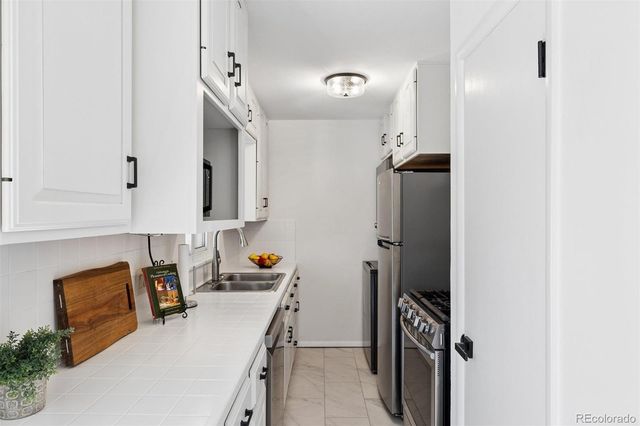5040 E Dartmouth Avenue, Denver, CO 80222