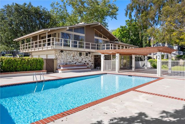 8780 Hillcrest Road, Buena Park, CA 90621