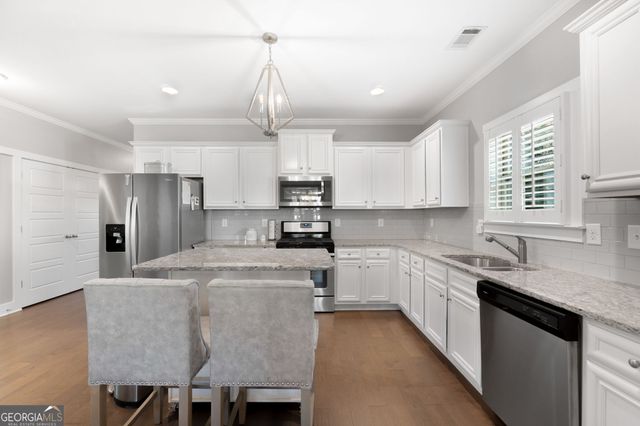 145 Dean Circle, Mcdonough, GA 30253