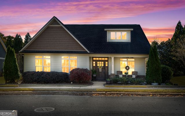 145 Dean Circle, Mcdonough, GA 30253