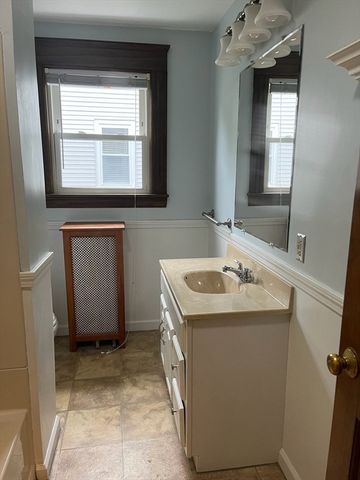 133 Cottage Street 133, Norwood, MA 02062