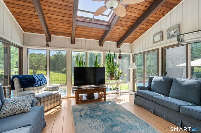 3289 Phelps Road, Suffield, CT 06093