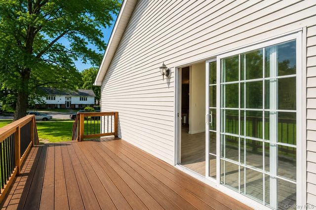 25 Clinton Street, Middletown, NY 10940
