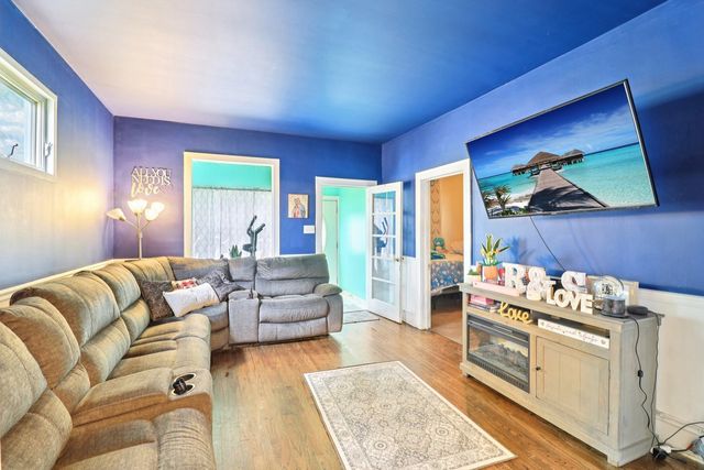 617 Hirsch Avenue, Calumet City, IL 60409