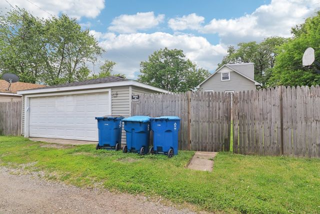 617 Hirsch Avenue, Calumet City, IL 60409